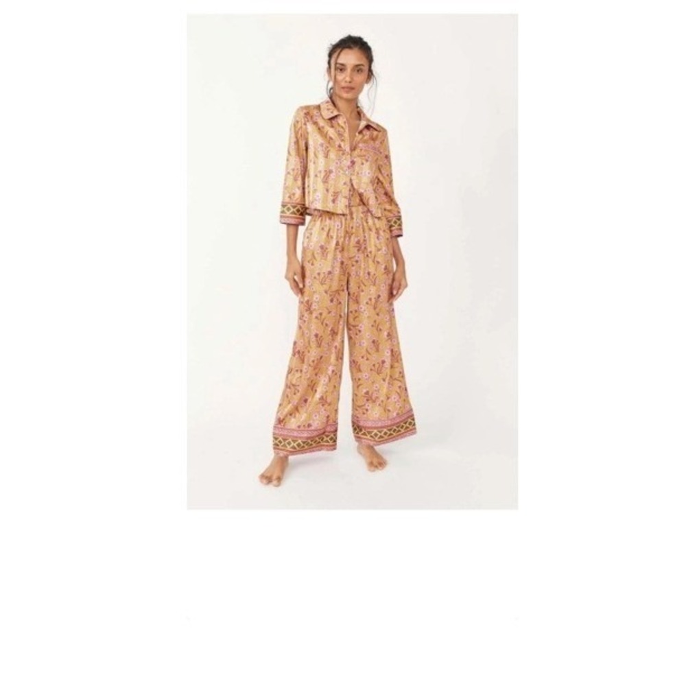 Free‎ People Floral Gold Combo Sleep Set Small
